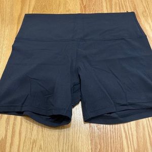 Lululemon Align High Rise Short 6” size 12